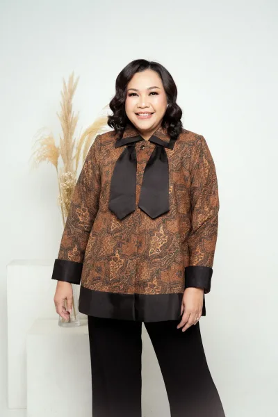 Kemeja Batik Pita Ajeng