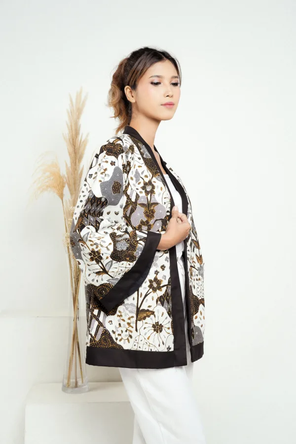 Kimono Batik Pria Wanita Galuh Gatotkaca (Unisex) - Image 4