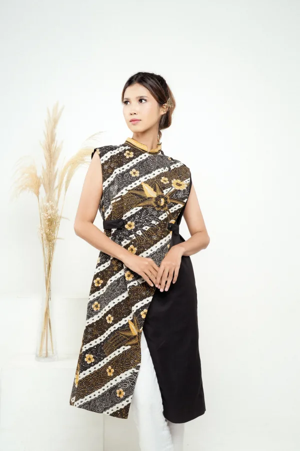 Tunik Batik Lereng Asih