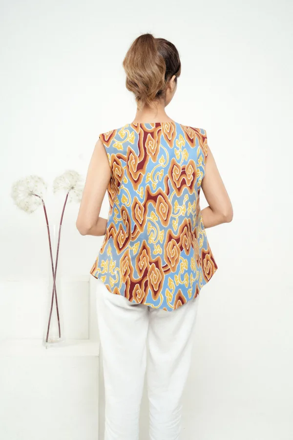 Blouse Batik Megamendung Kinanti - Image 5