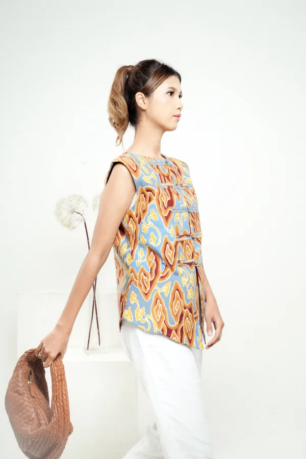 Blouse Batik Megamendung Kinanti - Image 2