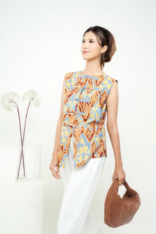 Blouse Batik Megamendung Kinanti - Image 4