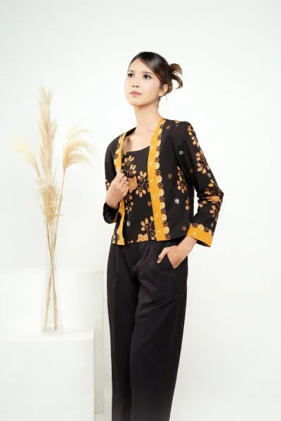 Kutubaru Batik Bunga Ningrum