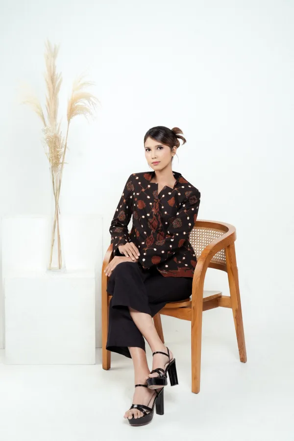 Blazer Batik Truntum Widya - Image 2
