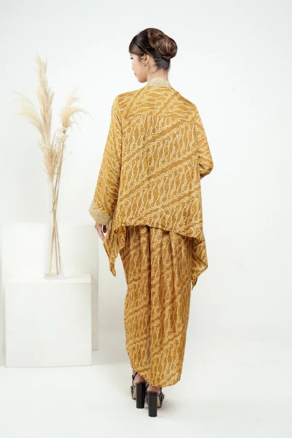 One Set Batik Parang Roro - Image 5