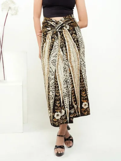 Rok Batik Tumpal Ningsih